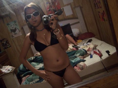 Self shot Asian girls