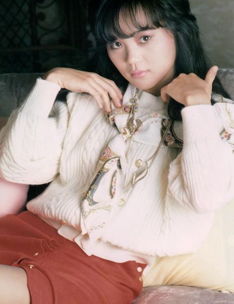 Asian amateur girl in stockings gets her pussy licked and her body bound