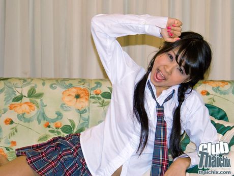 Thai Mekumi in schoolgirl uniform