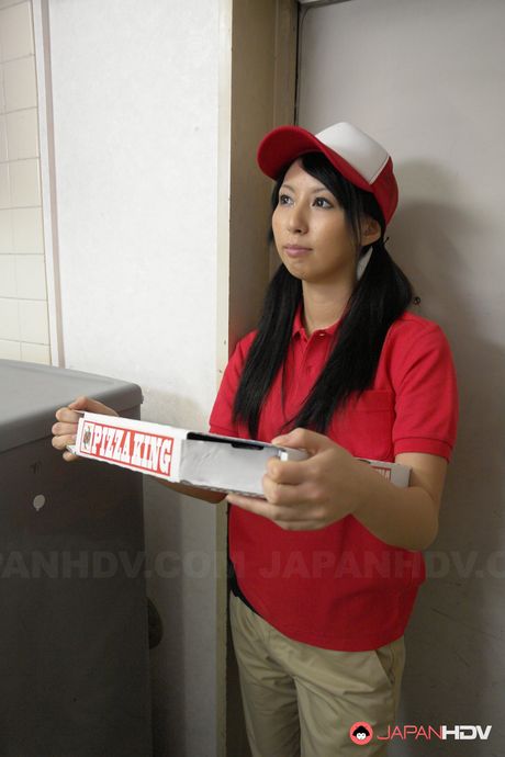 Miku Oguri delivers pizza and is fucked in hairy pussy by sucked cock.