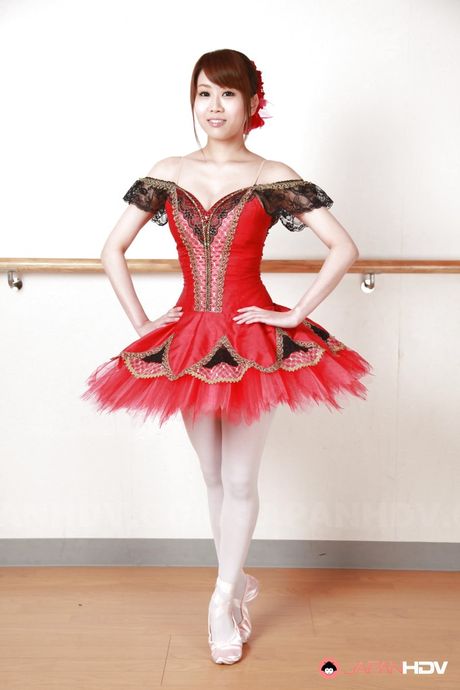 Enticing japanese dark-haired cutie Ririka Suzuki in sexy skirt denudes big tits and pussy